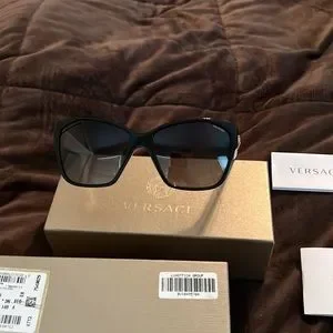 NWT Versace polarized sunglasses Luxotrica group New in box Versace Sunglasses - White with Gold Accents - Designer  main image 4
